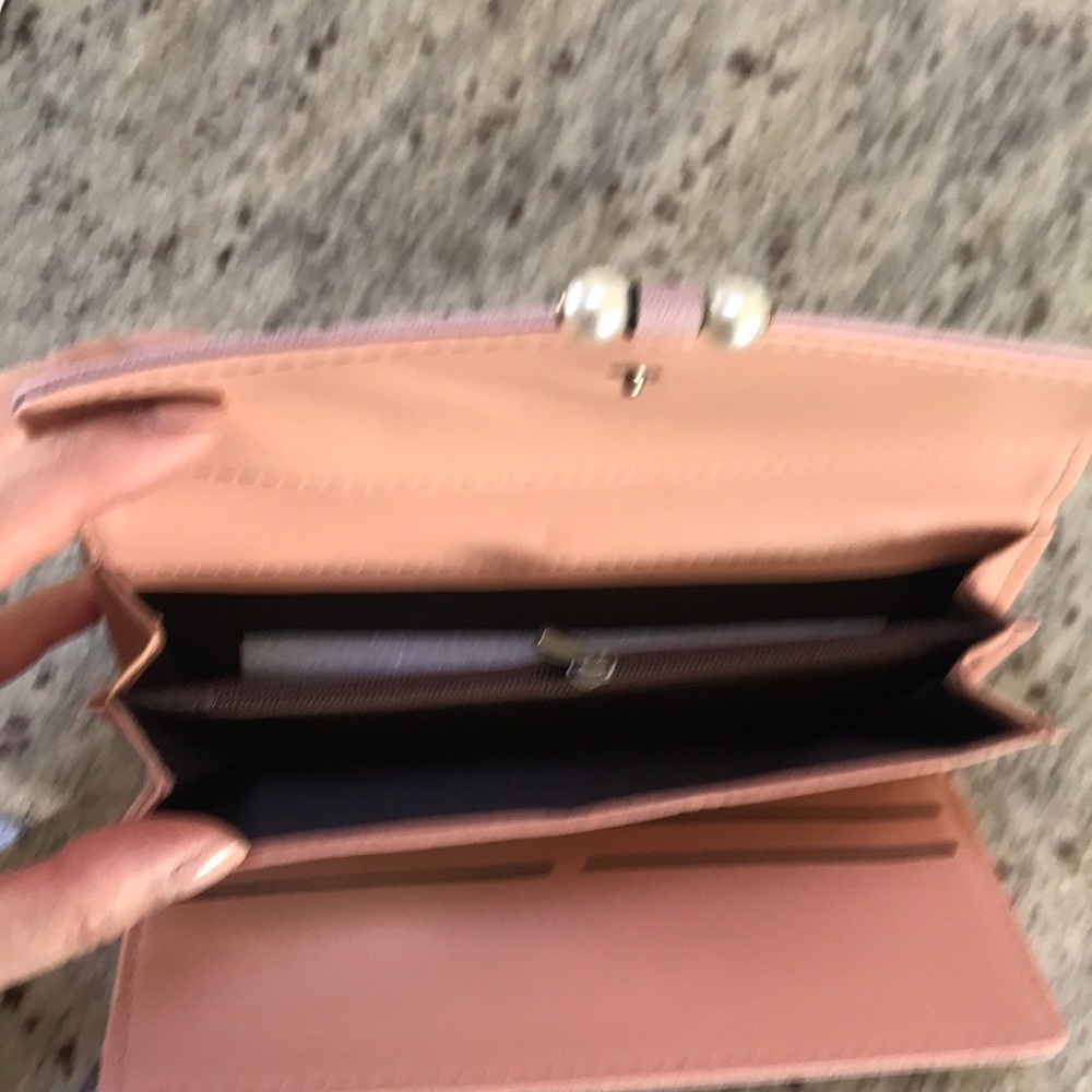 Wallet - Picture 3 of 3